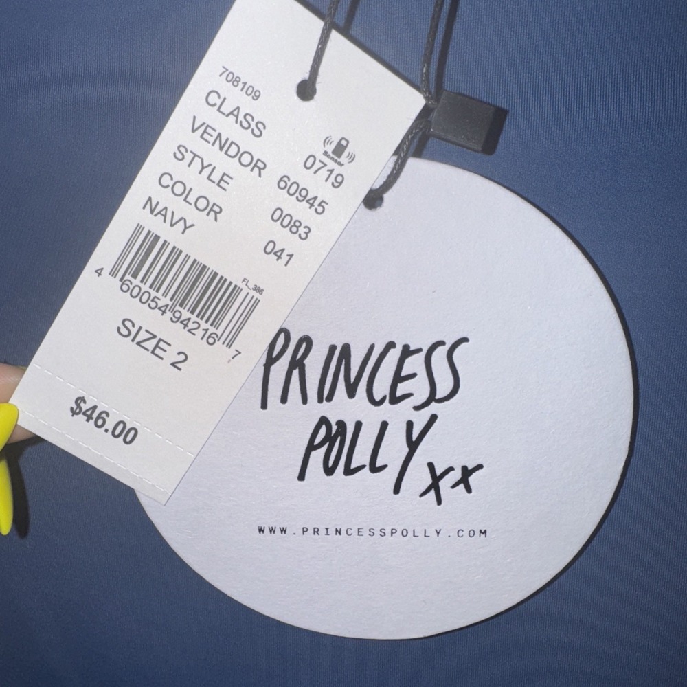 Princess Polly Navy Long Sleeve Turtleneck Top Soft Fit Sz 2 MSRP $46 Thumbholes - Picture 8 of 12